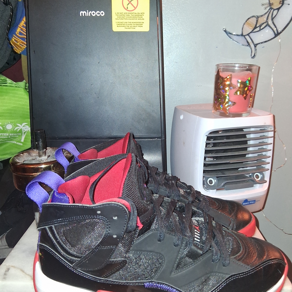 Jordan Two Trey - Picture 3 of 5